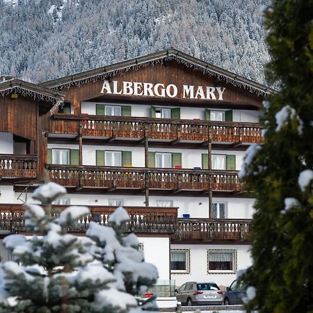 Hotel Mary Pozza di Fassa Exteriör bild