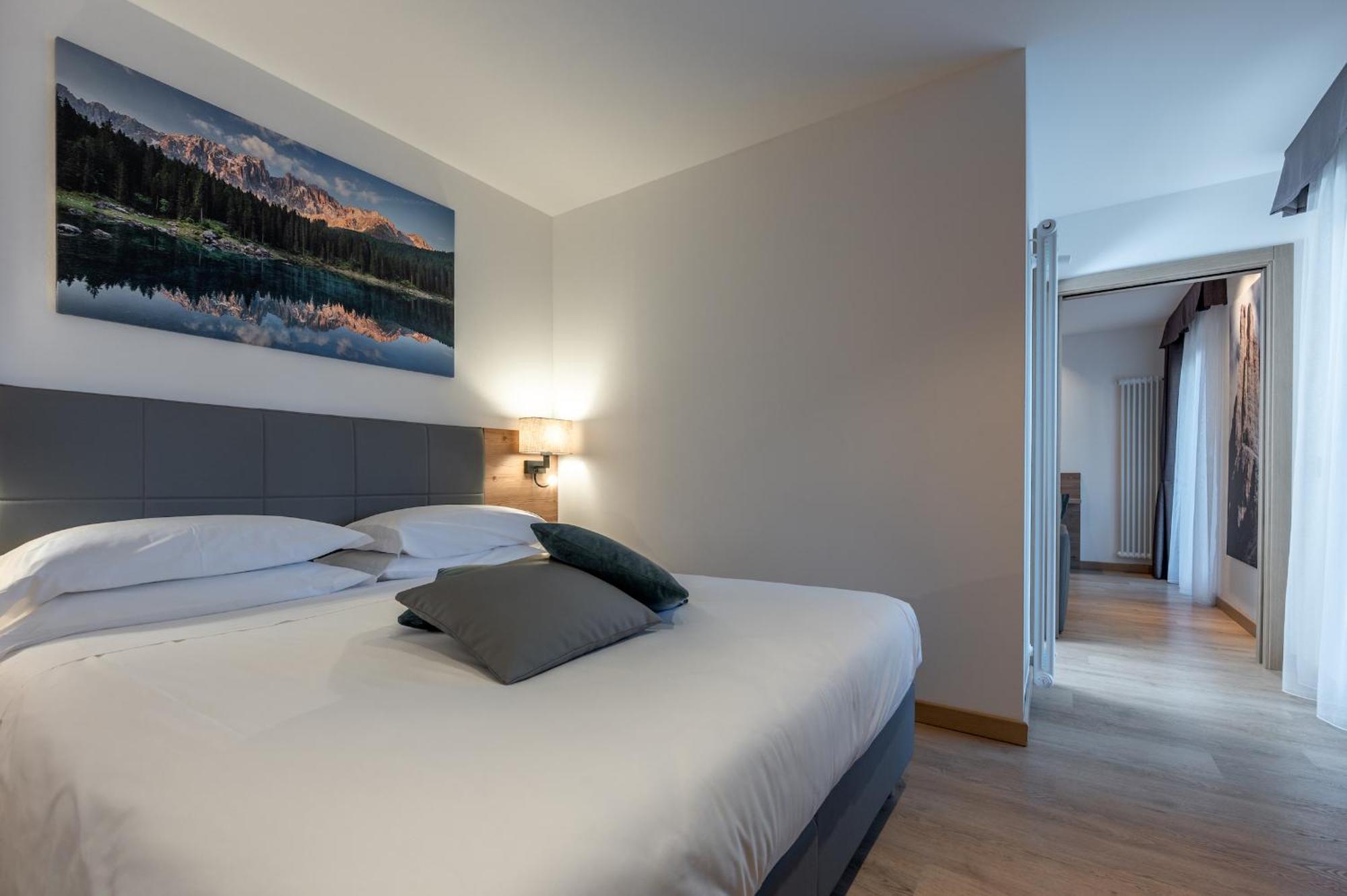 Hotel Mary Pozza di Fassa Exteriör bild